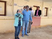 مياه المنيا : توزيع 1000 كتاب تلوين للتوعية المائية بالمدارس