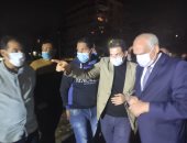 جولة مسائية لمحافظ الجيزة لمتابعة أعمال تطوير طريق المنصورية والرماية وشارع النيل 