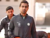 لاعبو البنك الأهلى يسافرون إلى الإسماعيلية للدخول فى معسكر مغلق.. صور