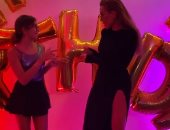 مايا دياب ترقص وتغنى مع ابنتها "k" فى عيد ميلادها الـ40.. فيديو وصور
