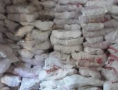 صور.. ضبط 28 طن لحوم ودواجن فاسدة خلال حملة تموينيه بأسيوط