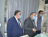 رئيس جامعة الإسكندرية يتفقد وحدة الطوارئ بالمستشفى الجامعى