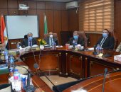 غرفة عمليات محافظة المنيا تتابع فتح اللجان فى انتخابات الإعادة لمجلس النواب