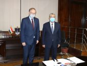 وزير الكهرباء يستقبل سفير الاتحاد الأوروبى بالقاهرة لبحث التعاون بين البلدين