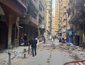 سقوط أجزاء من عقار بشارع الملازم بسيونى شرق الإسكندرية