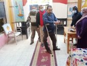 ذوو الإعاقة بسوهاج يشاركون فى انتخابات مجلس النواب بكثافة.. صور 
