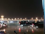 فيديو.. بدء موجة الطقس السيئ وأمطار غزيرة بالإسكندرية