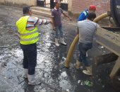 استجابة لشكوى قراء من الإسكندرية.. رفع مياه الأمطار من خورشيد القبلية