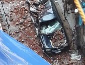 طقس الإسكندرية الآن.. سقوط شرفة عقار وتلف سيارتين بمنطقة محرم بك.. صور