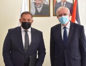 وزير خارجية فلسطين يعتمد أوراق سفير مصر الجديد ويؤكد عمق العلاقات مع القاهرة