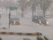 جامعات «القاهرة وحلوان والأزهر» يؤكدون استمرار الدراسة بالكليات الجامعية غدا.. رئيس جامعة حلوان يؤكد استكمال امتحانات الميد تيرم.. و"القاهرة" تطبق الجدول الدراسى.. والأزهر: يوم عمل عادى 