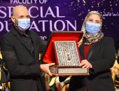 خالد الطوخى يوجه رسالة شكر لنيفين القباج تقديراً للتعاون بين "جامعة مصر" و"وزارة التضامن" و«القباج»تشيد بكفاءة الجامعة فى التعامل مع ذوي الاحتياجات الخاصة