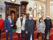 وزير الأوقاف يطالب بتحرك دولى لردع المتاجرين بحياة البشر ومجندى المرتزقة.. صور