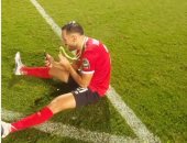 على معلول يحتفل بالتتويج مع ابنه بمكالمة مرئية: الميدالية بتاعت كوكو.. فيديو وصور