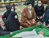 إيران تنشر صورا لنعش عالمها النووى المقتول فخري زادة