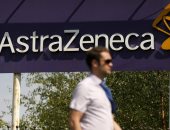 استرازينكا تعيد تجربة لقاح كورونا للتحقق من الجرعات بالتجربة الأولى