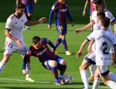 الأحد القاتل فى ملاعب أوروبا.. سقوط أرسنال أمام ولفرهامبتون فى الدورى الإنجليزى.. مانشستر يونايتد يخطف فوزا قاتلا من ساوثهامبتون.. وبرشلونة يستعيد هيبته برباعية ضد أوساسونا.. ونابولى يسحق روما برباعية نظيفة