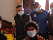 الإسماعيلى يدعم نجم فريق 2006 بعد إصابته بالسرطان.. صور