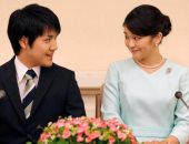 ولى عهد اليابان يوافق على زواج ابنته من عامة الشعب وتجريدها من وضعها الملكى