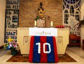 برشلونة يُكرم دييجو مارادونا فى متحف كامب نو 