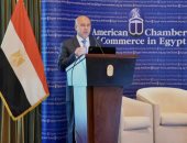 وزير النقل: اتخاذ كافة إجراءات الوقاية من كورونا فى القطارات ومناطق العمل