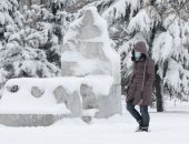 تساقط الثلوج يفسد الاحتفال بأعياد الميلاد فى بلغاريا .. ألبوم صور