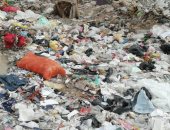 محافظ القليوبية يستجيب لشكوى بسبب مقلب كبير للقمامة فى شارع بشبرا الخيمة