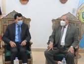 وزير الشباب والرياضة يزور جامعة الأزهر ويلتقى المسئولين والطلاب