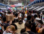 العصا لمن لا يلتزم بالتباعد والكمامة.. أحدث إجراءات مكافحة كورونا فى الفلبين