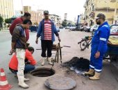 رئيس مياه القناة: استمرار أعمال التسليك والتطهير لشبكات محافظات القناة