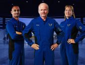 Virgin Galactic تكشف عن بدلات فضاء سيرتديها روادها خلال نقل السياح للفضاء