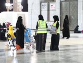 340 متطوعًا يخدمون زائري المسجد النبوي في اليوم العالمي للتطوع.. صور