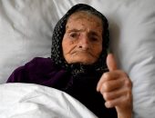  كرواتية بعمر 99 عاما تنجو من فيروس كورونا .. اعرف قصتها "صور"