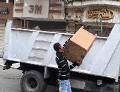 رفع الإشغالات لفتح الحركة المرورية أمام السيارات بمدينتى الزقازيق وبلبيس