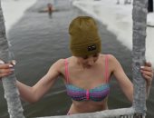أبرد مكان فى العالم .. السباحة وسط الجليد أهم رياضات الروسيين فى الشتاء..ألبوم صور