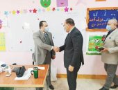 محافظ الشرقية يتفقد لجان بلبيس للاطمئنان على الإجراءات الاحترازية.. صور