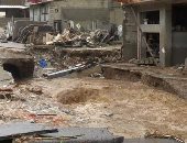 إيطاليا تجلى 60 عائلة من مودينا بسبب الفيضانات وتواجه أزمة نقل مصابى كورونا.. فيديو