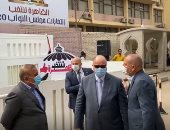 محافظ القاهرة يتفقد لجنة الجامعة العمالية بجولة إعادة انتخابات النواب