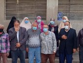 بيطريون القنايات وبلبيس بالشرقية يتوجهون للجان التصويت بانتخابات النواب.. صور