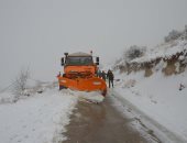 الثلوج تتسبب فى غلق عدة طرق بين ولايات شرق الجزائر