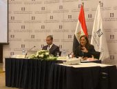 وزيرة التخطيط فى لقاء مع عدد من الكتاب والصحفيين: صندوق مصر السيادى يستهدف تعظيم قيمة أصول الدولة والحفاظ على حقوق الأجيال القادمة.. وتؤكد: نجحنا فى جذب مستثمرين وتوقيع اتفاقيات اقتصادية بالرغم من التحديات