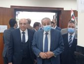 وزير التموين يتفقد مركز الخدمات التموينية بمحرم بك فى الإسكندرية..صور