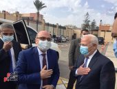 محافظ بورسعيد يستقبل وزير العدل لتفقد الشهر العقارى.. صور 