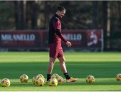 إنستجرام نجوم الكورة.. كلب ديبالا بحاجة للهدايا وابراهيموفيتش يكشف عن أعز أصدقائه 