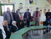 وكيل تعليم الغربية يتفقد مدرسة تنمية المهارات المجتمعية بكفر الزيات