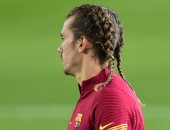 برشلونة ضد ريال سوسيداد.. جريزمان يظهر بنيولوك "الضفاير" 