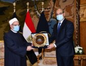 ندوة تثقيفية لطلبة كلية الشرطة بحضور مفتى الديار المصرية..صور