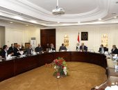 وزير الإسكان يتابع توصيل خدمات الصرف للمناطق الريفية ضمن مبادرة "حياة كريمة"