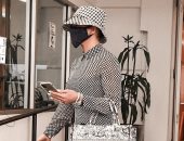 ماشية ع الموضة.. جينيفر لوبيز فى 3 صورة جديدة بدون خطيبها اليكس رودريجيز