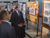 افتتاح المعرض الفنى الأول لطلاب التربية النوعية بجامعة سوهاج.. صور 